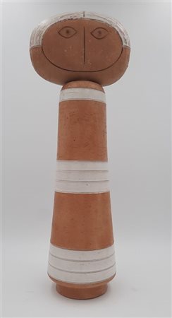 Vaso totem con tappo raffigurante un volto in terracotta refrattar