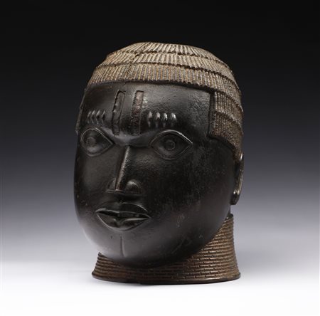  Arte africana - Testa commemorativa di Oba (Uhunmwun-Elao)
Nigeria
.