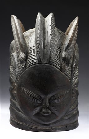  Arte africana - Maschera Sowei
Mende, Sierra Leone.