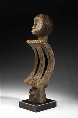  Arte africana - Figura in piedi
Eket, Nigeria
.