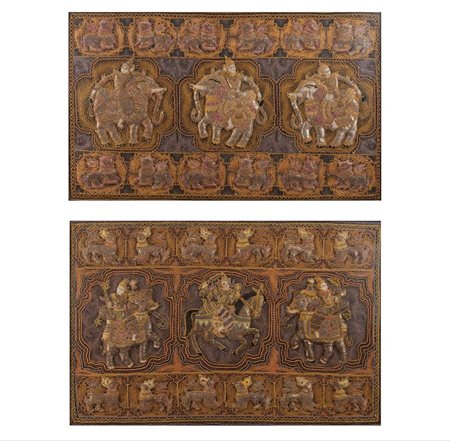 Coppia di pannelli ricamati. Birmania, XX secolo. Cm 71x117 e cm 73x113.