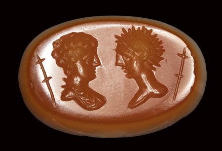 A roman agate intaglio. Two busts. <br><br>2nd - 3rd century A.D.