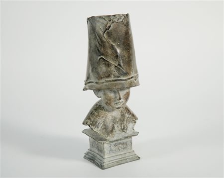 Ivan Theimer , Olomouc 1944 , "Fanciulla con cappello" 1981-84 scultura in...