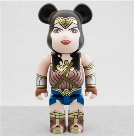 BE@RBRICK Tokyo (Japan) 2001 Wonder Woman 400% 2018 Scultura Vinile/vinyl...