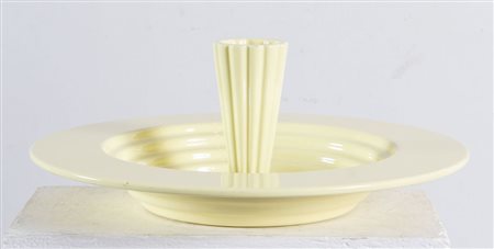 UGO LA PIETRA (Bussi sul Tirino 1938) Vaso con piatto in ceramica smaltata...