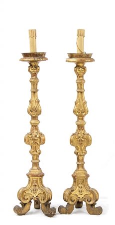 Coppia di torcieri italiani in legno dorato - Roma, XVIII secolo