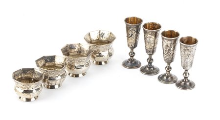 Quattro saliere e quattro goblets russi in argento - Mosca 1776 e dopo il 1958