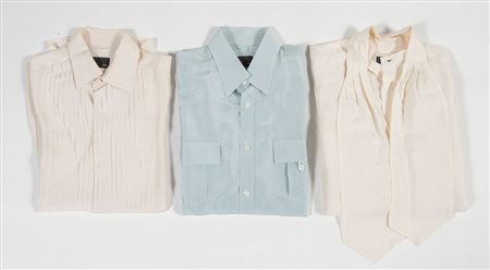 FENDI Lotto composto da tre camicie in seta di diverso modello sui toni del...