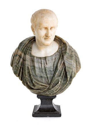  
Piccolo busto di Imperatore romano in marmo, XIX secolo 
 cm 38x28x12