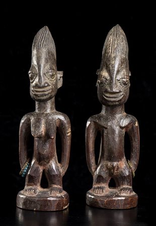 COPPIA DI 'IBEJI' IN LEGNO
Nigeria, Yoruba