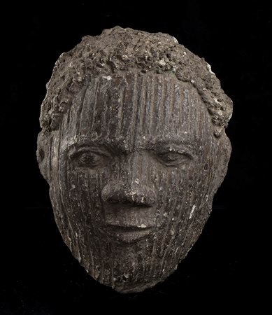 MASCHERA IN TERRACOTTA
Africa