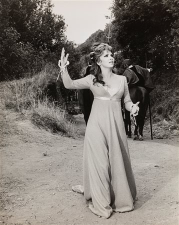 Pierluigi Praturlon (1924-1999)  - Gina Lollobrigida in "Le Piacevoli Notti", 1966