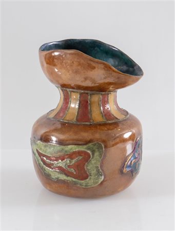 PIETRO MELANDRI (Faenza 1885 - 1976) "Senza titolo". Vaso scultura in...