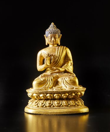  Arte Cinese - Buddha in bronzo dorato 
Cina, dinastia Qing, XIX secolo.