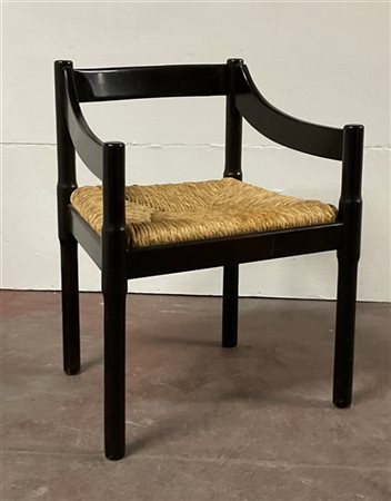 Vico Magistretti Sedia modello "Carimate". Produzione Cassina, Meda, 1960. Legno