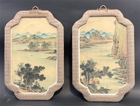 Due dipinti raffiguranti paesaggi fluviali, in cornice
Cina, sec. XX 
(cm 37x33