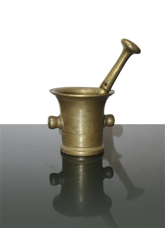 Mortaio in bronzo con pestello, nineteenth century