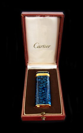 ACCENDINO CARTIER placcato in oro giallo e smalto, cm 7x2,5x1 sul fondo:...