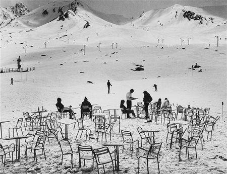 Jean Ribiére (1922-1989)  - La terrasse de Cafè dans la neige, 1960s