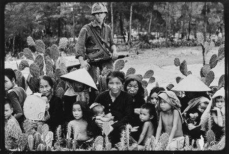 Paul Schutzer (1930-1967)  - Vietnam, 1965