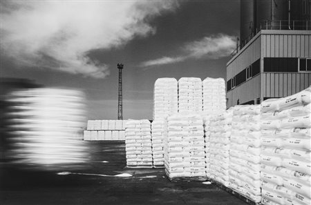 Mimmo Jodice (1934)  - Industria petrolchimica, Brindisi, 1990s