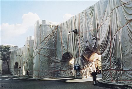 Christo (Gabrovo 1935-New York  2020)  - Wrapped project - Porta Pinciana