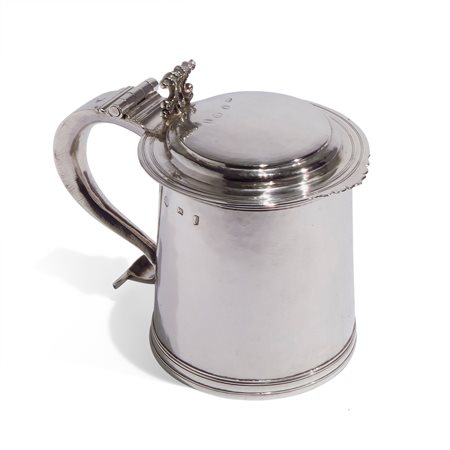 Flat top Tankard, Londra 1688