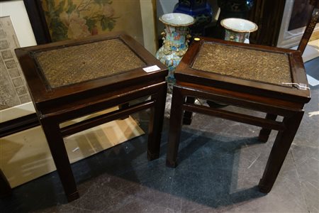 Due tavolini bassi, Cina sec.XIX<br>cm.43x34xh.48