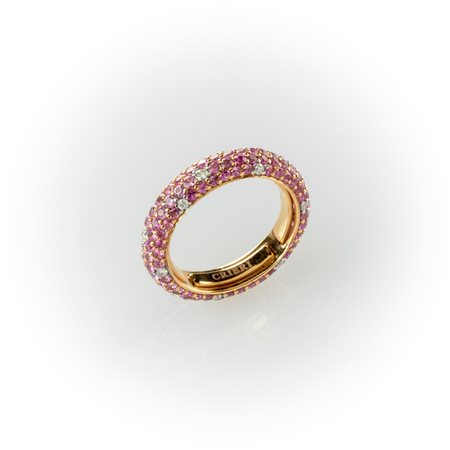 Fedina girodito pavè Crieri Eternity Multimisura realizzato in oro rosa con diamanti taglio brillante e zaffiri rosa