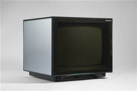 Mario Bellini Televisore modello "Cubo glass". Produzione Brionvega, Italia, anni '90. Metacrilato trasparente fumé. 