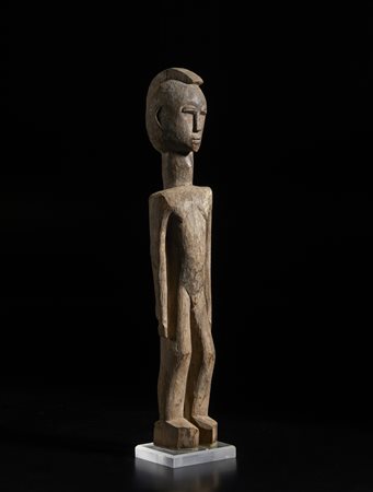  Arte africana - Burkina Faso, Lobi.
Scultura in legno. .