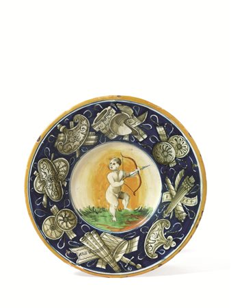 Piatto, Casteldurante, sec. XVI, in maiolica decorata nel cavetto con figura...