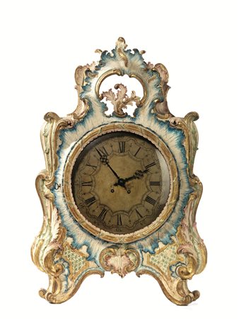 Orologio da mensola, Genova, sec. XVIII, cassa sagomata in legno laccato in...