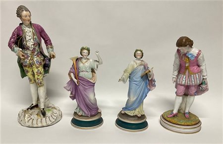 Manifatture diverse, secolo XIX/XX. Lotto composto da quattro figure in porcell