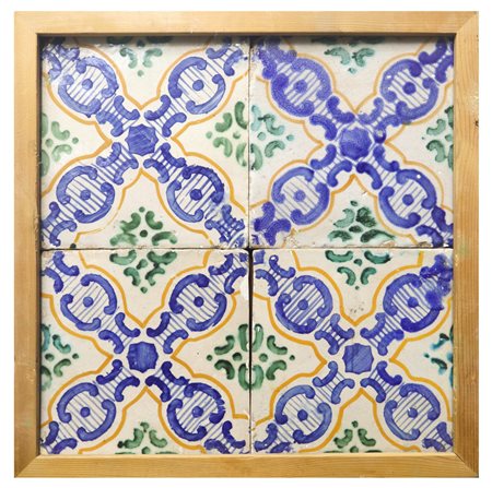 Composizione di N.4 Mattonelle in maiolica di Caltagirone, fine XIX secolo