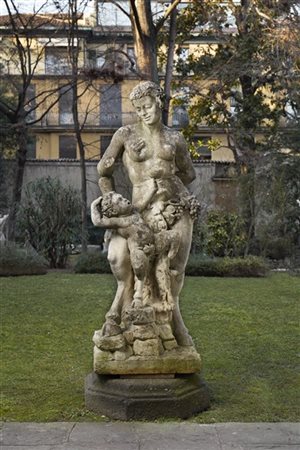 Scultore veneto, prima metà del secolo XVIII
Satiressa con satirello
Statua in