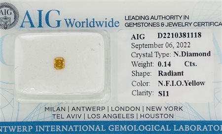 DIAMANTE 0,14 CT FANCY GIALLO ARANCIATO INTENSO - SI1 - TAGLIO RADIANTE -...