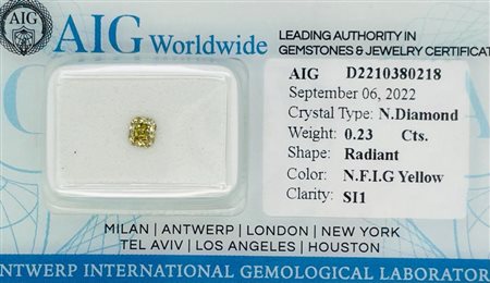 DIAMANTE 0,23 CT FANCY GIALLO INTENSO GRIGIASTRO - SI1 - TAGLIO RADIANTE -...