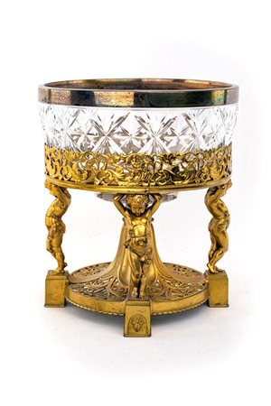 Coppa centrotavola in cristallo e metallo dorato, fine del XIX secolo di...