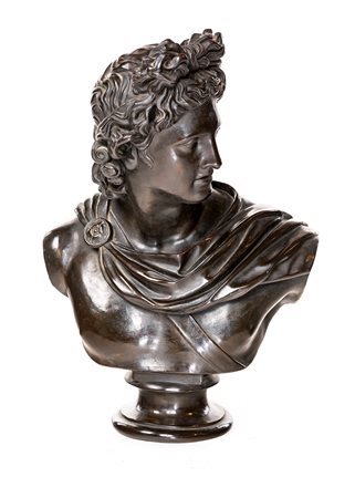 Busto dell'Apollo del Belvedere, terracotta patinata a simulare il bronzo...
