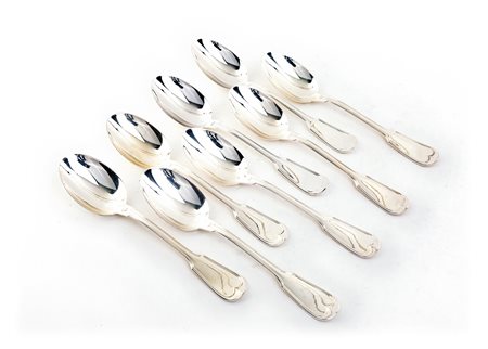  
Otto cucchiai da dolce in argento 
 cm 16,7 - gr. 326