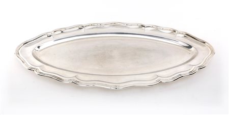  
Pescera in argento 
 cm 57x27,5 - gr. 1244