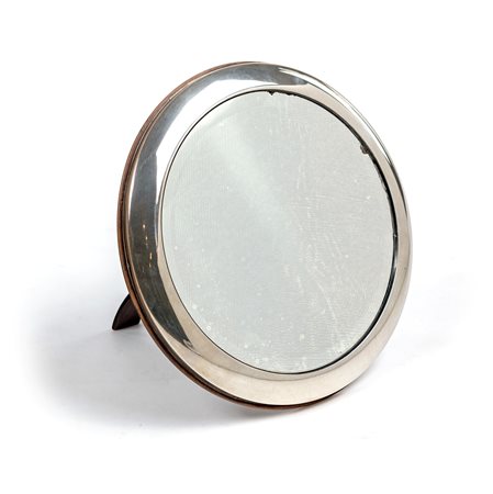  
Specchio da toletta in legno e argento 
 diametro cm 32,5