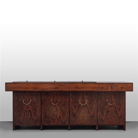 CREDENZA