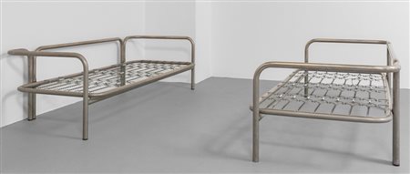 GAE AULENTI, POLTRONOVA, 1964 <br>Due day-bed. 