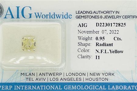 DIAMANTE 0,95 CT FANCY GIALLO CHIARO - PUREZZA I1 - TAGLIO CUSCINO -...