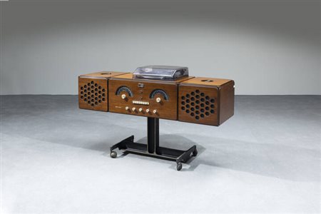 ACHILLE CASTIGLIONI<BR>Radiofonografo Brionvega RR126