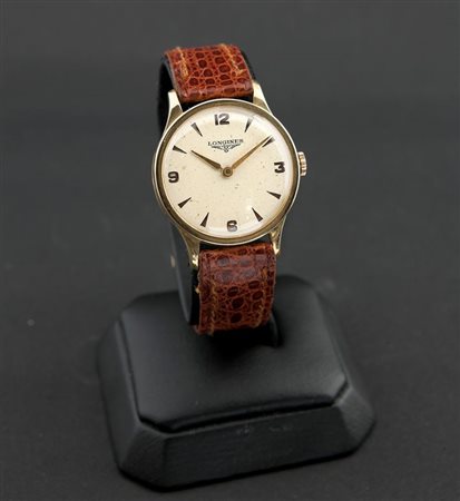 LONGINES Solo tempo, anni '50 Diam 32 Cassa a moneta in oro giallo, in tre...