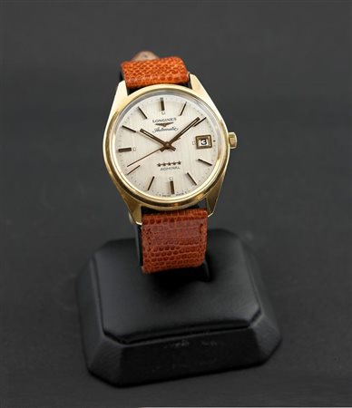 LONGINES Modello "Admiral", Ref. 8295, anni '70 Diam 36 Cassa in tre parti in...