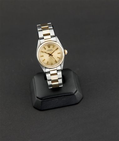 ROLEX OYSTER PERPETUAL Oyster Perpetual, misura media, Ref. 6751, anni '77...